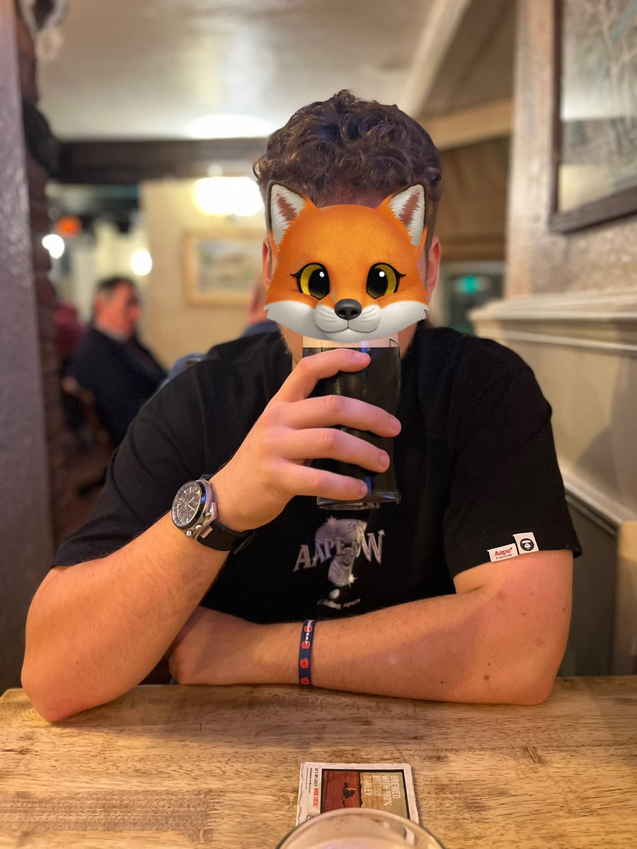 Redders tweet media
