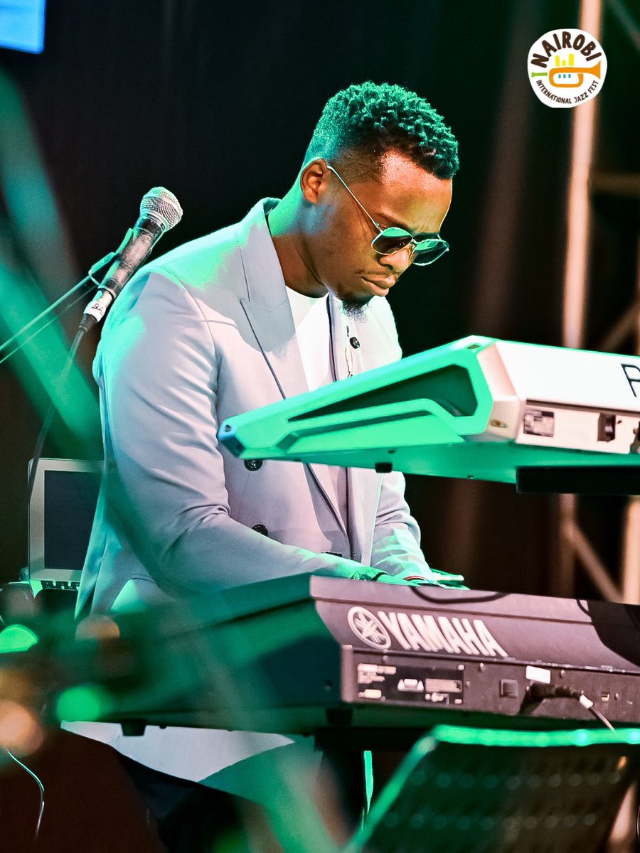 EastFMKenya's tweet photo. You won't believe your ears when you hear @hornsphere on the instrument! They're absolutely amazing, they're serving up the best tunes tonight! πΊπΆ
@radioafricaevents @nijfkenya @twatrustorg @safaricomplc_ @officialdonjulio
#nijf
#nijfestival
#jonathanbutlerinnairobi https://t.co/s1zuUUASIy