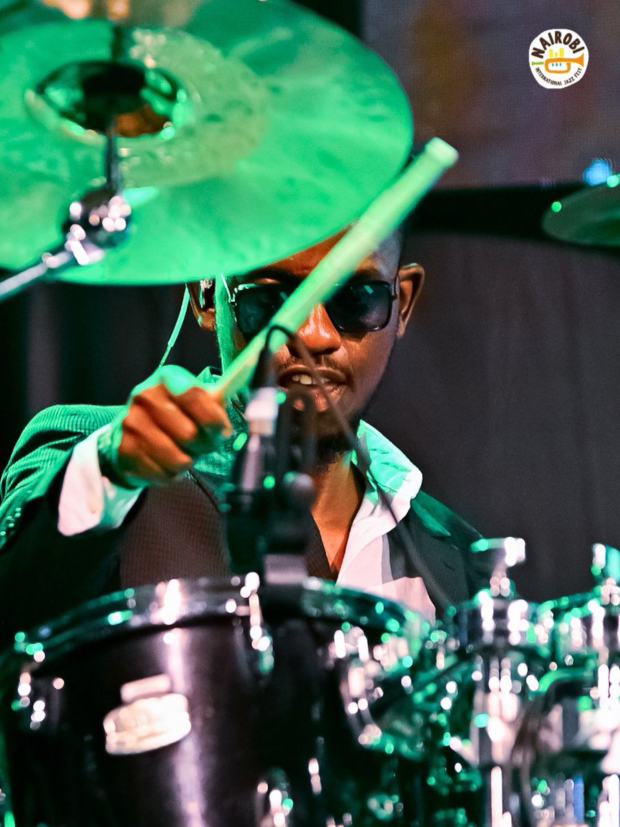 EastFMKenya's tweet photo. You won't believe your ears when you hear @hornsphere on the instrument! They're absolutely amazing, they're serving up the best tunes tonight! πΊπΆ
@radioafricaevents @nijfkenya @twatrustorg @safaricomplc_ @officialdonjulio
#nijf
#nijfestival
#jonathanbutlerinnairobi https://t.co/s1zuUUASIy