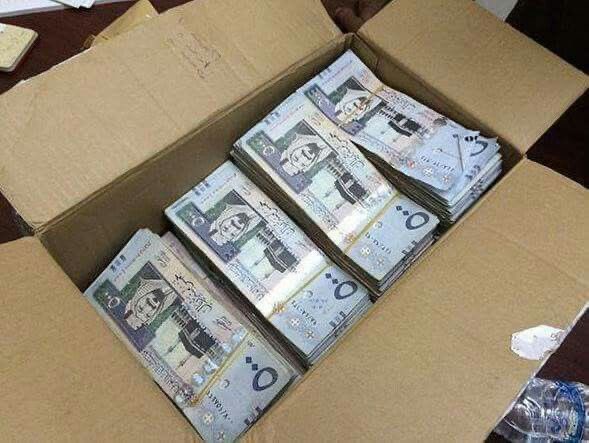 Reemo___M's tweet photo. ما هي الطاقة ، والفضاء ، والوعي ، والاختيار ، 
 ، والمعجزات  ، والإمكانيات التي اكون عليها انا وجسدي واحصل على المزيد من الاموال من حيث لا احتسب بكل يسر وسهوله وافضل احتمال ؟💸💵
واي شيء يمنع ذلك
هل ازلته ونسفته واعدمت خلقه بعدد لامتناهي من المرات ؟
نعم ، نعم ، نعم🤍 https://t.co/LleW2gTapr