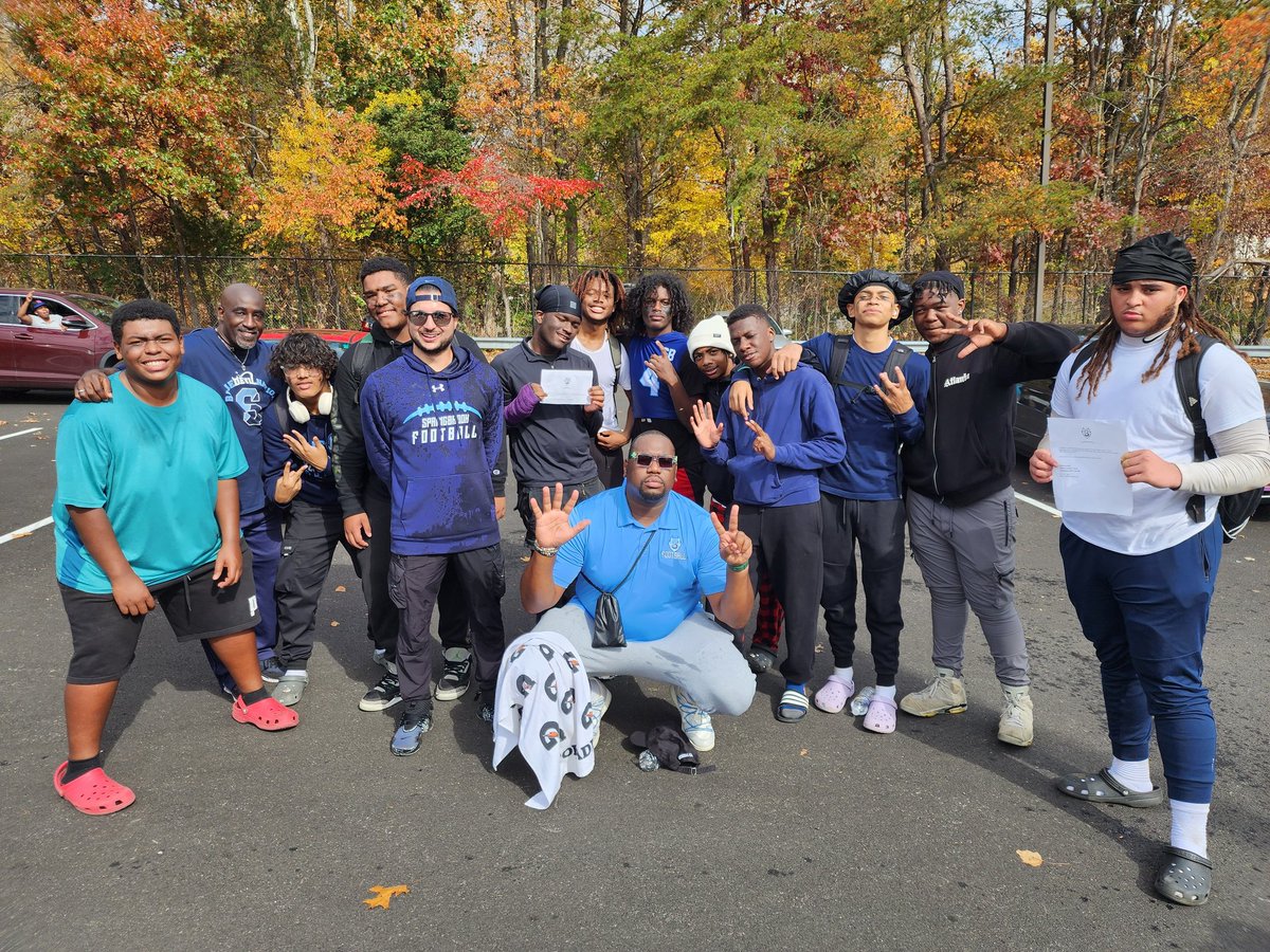 Springbrook HS Varsity Football Concludes the Season with a 7-1 Record; Congratulations Coaching Staff and Team Members💙🩵💙🩵