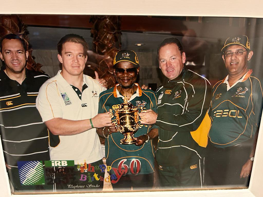 Flashback: History repeating itself 🏆🇿🇦 What a moment! Congratulations to the Springboks. You've made us proud once again. 🙌👏 #Springboks #RugbyChampions #ProudNation