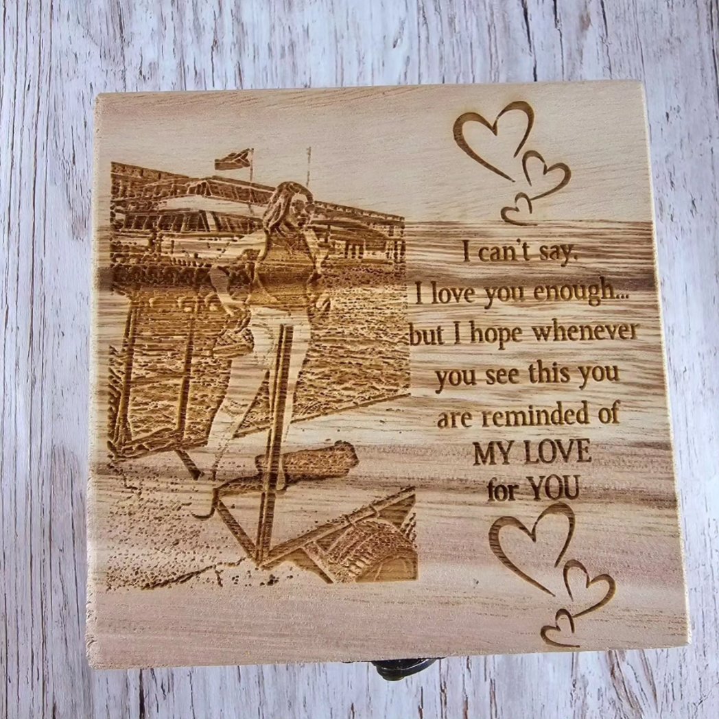 urbnature's tweet photo. 🔥🙌🔥🙌🔥🙌🔥🙌🔥🙌🔥

Personalized wood ⌚️ R1550 including delivery nationwide, whatsapp 083 7907441 for orders 

#RWCFinal    | #RugbyWorldCupFinal  | #Springboks https://t.co/qtQ9C6JuBF