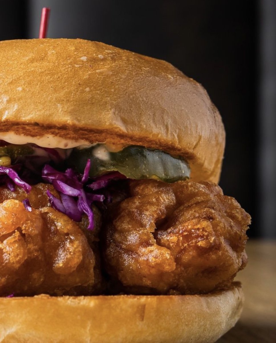 Who’s in the mood for #TheWillieMae!? New Orleans Fried Chicken. Pickles. Honey. Slaw Sauce. Purple Cabbage. #HiHoCheeseburger