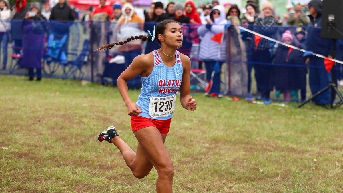 bigmac_nocheez's tweet photo. Here's some photos of the 6A State XC girls champs

Double 4-peat as Olathe North's Anjali Hocker Singh wins her 4th individual title and Olathe West takes the team title for the 4th straight year.

#KSHSAACovered x @CapFed https://t.co/lHc1stRLrj