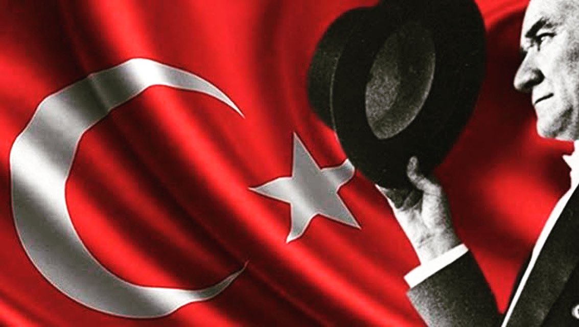 Öyle bir miras ki, her türlü ihanete ve müdahaleye rağmen bir asrı devirdi. Vatansever Türk milletinin sahipliğinde nice 100 yıllar görmesi ümidiyle. İlelebet… #cumhuriyet100yaşında