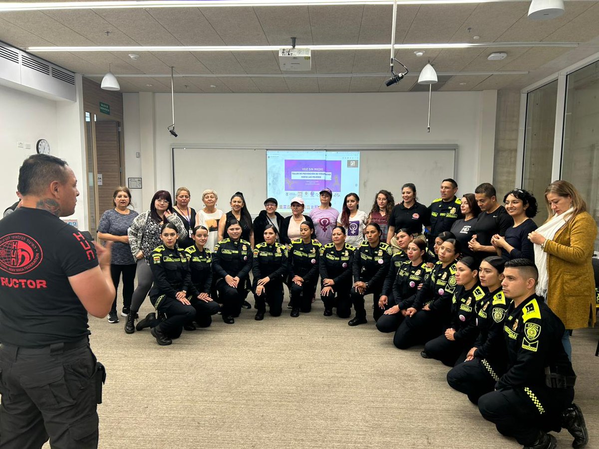 KRAV MAGA en Bogotá. Inicia una alianza de cooperación. E invita a todas las mujeres de la ciudad a unirse a los ciclos de entrenamiento y prevención en violencias.
IKMF Federación internacional
3162276666.