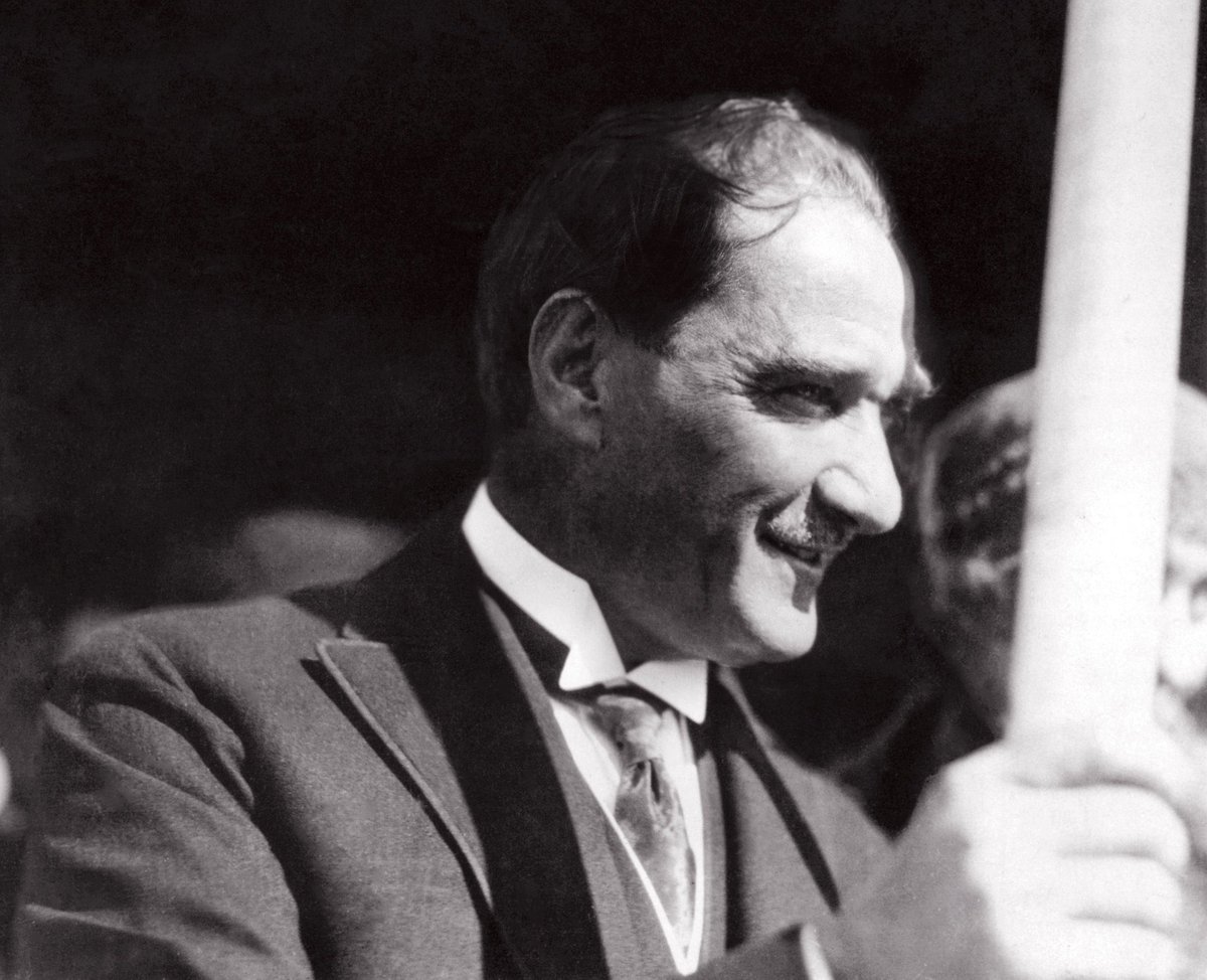 Nice 100 yıllara ! Yaşasın Cumhuriyet !