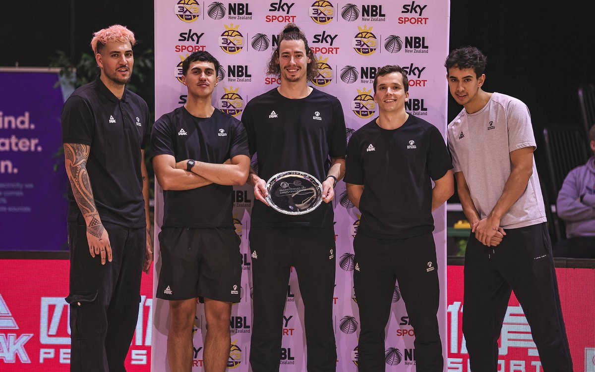 BBNZ3x3's tweet photo. Congratulations again to the 3x3 Tall Ferns and 3x3 Tall Blacks for winning the inaugural 3x3 Trans-Tasman Series last night!

👉 Read all about it here: https://t.co/6uy8AH25v9 https://t.co/Ffv0GRr3Ar