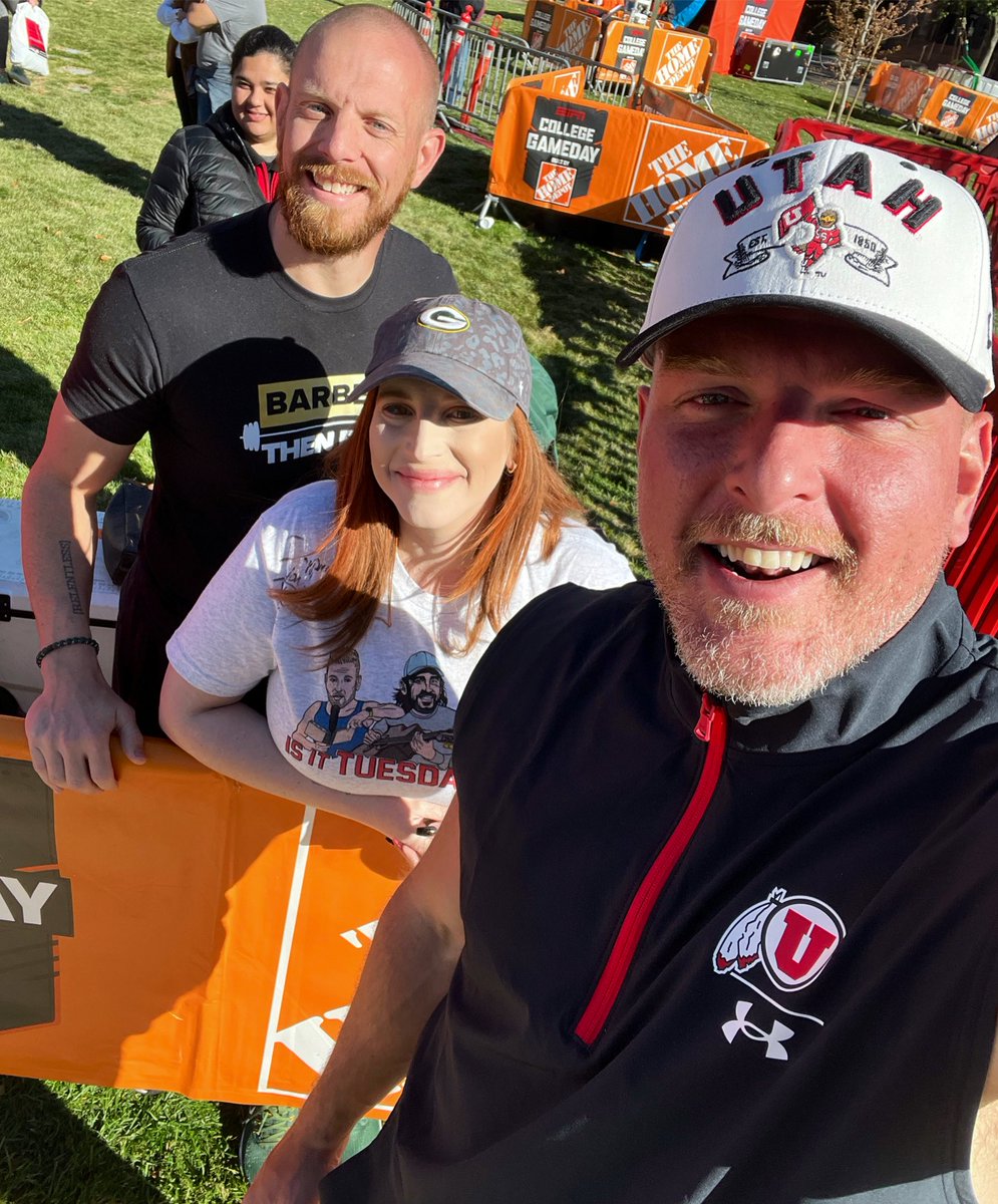 JillianHruban's tweet photo. Been waiting to see #PMSLive forever. It was surreal, thank you for an amazing show! Still can’t believe I met @PatMcAfeeShow the time he gave after the show is just 1 example of what an amazing human he is. Thanks Pat for being you, appreciate your time &amp; love everything you do! https://t.co/2okARymRFW