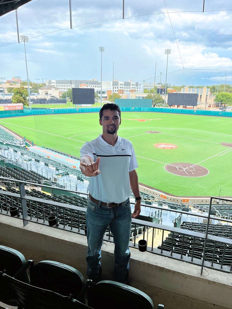Bryson (@bryson_dudley16) on Twitter photo Beyond blessed and excited to announce that I have committed to the University of Texas🤘🐂 to continue my academic and athletic career!! #hookem🤘 <a href="/DustyHart/">Dusty Hart</a> <a href="/CoachWeaver12/">Weaver</a> <a href="/BlinnBaseball/">Blinn College baseball</a> <a href="/_stayfocused/">Gavin Wright</a> <a href="/ReachTraining_/">Reach Training Inc.</a> <a href="/TexasBaseball/">Texas Baseball</a> Beyond blessed and excited to announce that I have committed to the University of Texas🤘🐂 to continue my academic and athletic career!! #hookem🤘 <a href="/DustyHart/">Dusty Hart</a> <a href="/CoachWeaver12/">Weaver</a> <a href="/BlinnBaseball/">Blinn College baseball</a> <a href="/_stayfocused/">Gavin Wright</a> <a href="/ReachTraining_/">Reach Training Inc.</a> <a href="/TexasBaseball/">Texas Baseball</a>