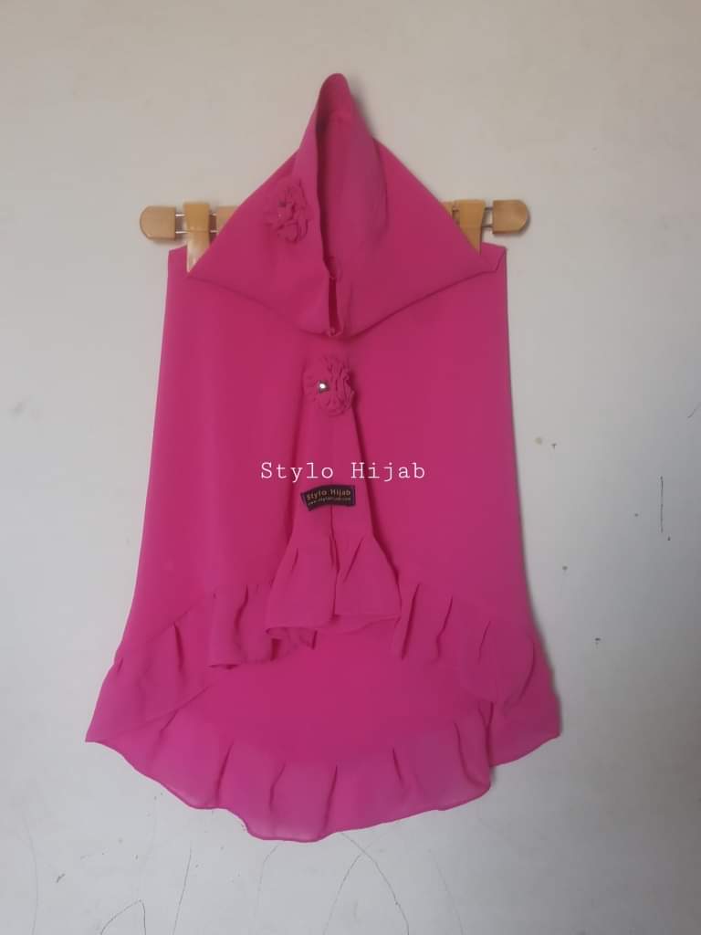 StyloHijab's tweet image. Kids Girls Hijab.........Pre Winter Arrival

Place your order on website: stylohijab.com/.../kids.../pi…

Place your order on WhatsApp: (+92) 306 040 50 90
.
.
.
.
.
.
.
.
.
.
.
#hijabfashion #modestfashion #muslimahstyle #hijabista #modestclothing #hijabi #muslimfashion #hijabchic