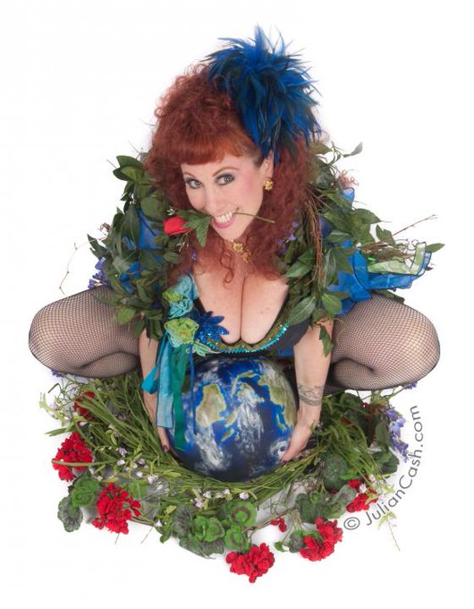 If U're having hard time, w/heavy heart, UR scared, saddened, in shock, freaked out, depressed...  stop<a href="/tag/sexwork"class="tags"><span>#sexwork</span></a><a href="/tag/priviledge"class="tags"><span>#priviledge</span></a>