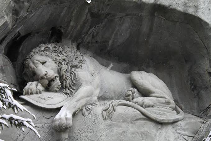 Querido Laion,

Os Deuses do Futebol não merecem o esporte que têm, num esquenta com isso não.

Se eles fossem deuses do bem jamais permitiram que uma trajetória tão linda tivesse um capítulo tétrico como esse.

Cá entre nós, mas há tempos desconfio que existe apenas um grande