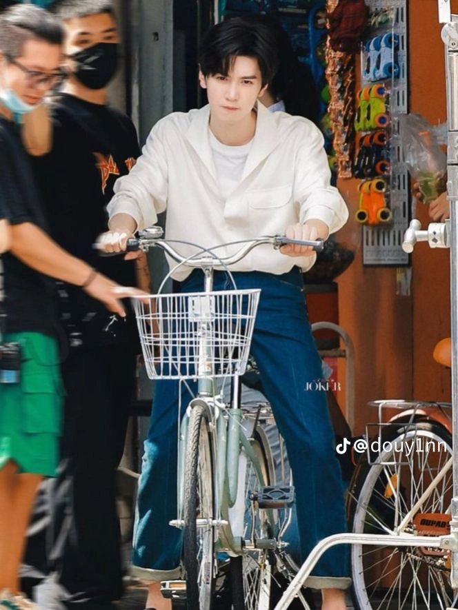 สอน💜💙 tweet media