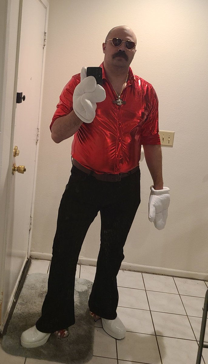 Sonic sucks. Robtonik forever.