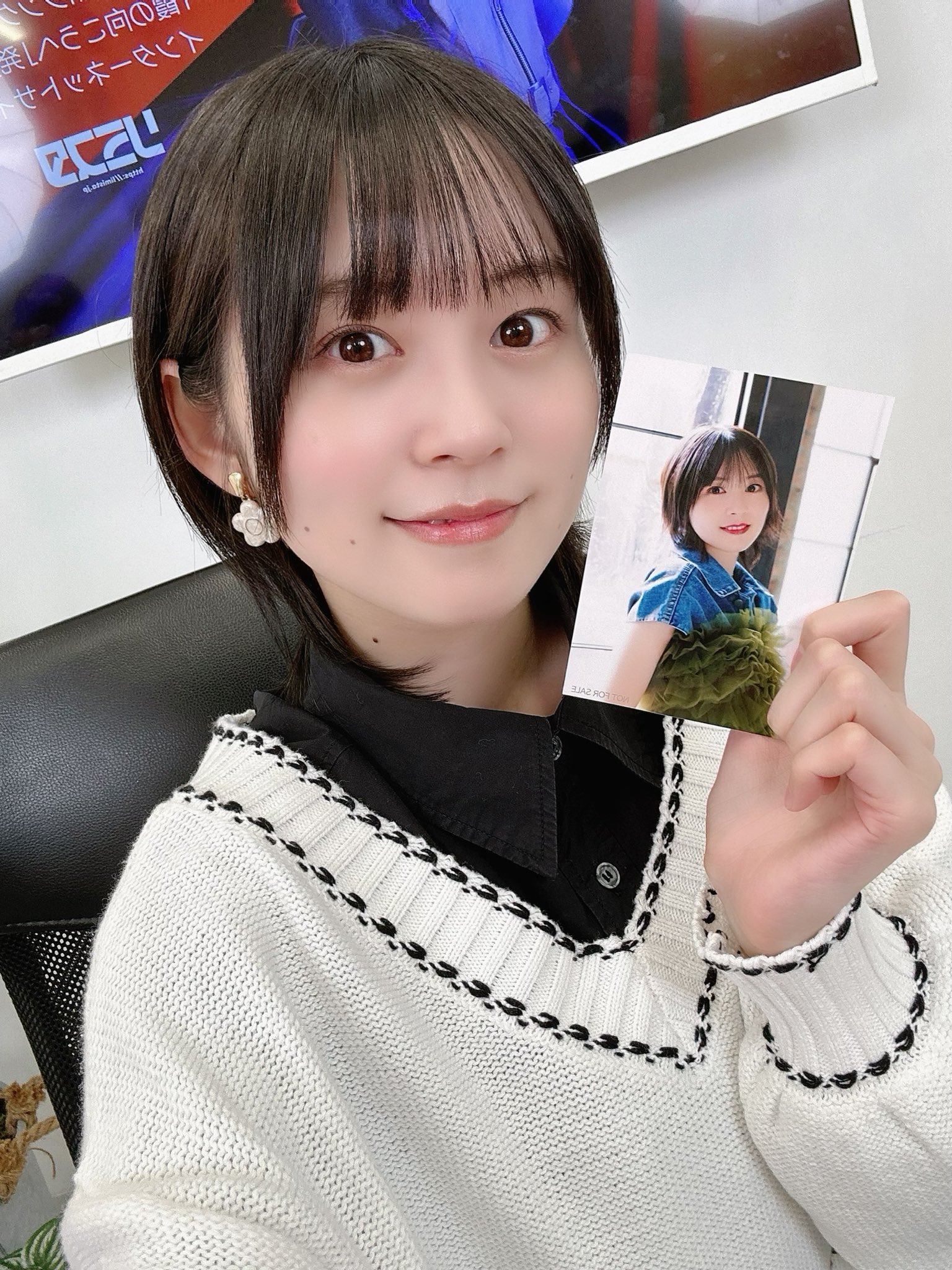 中島由貴さん　直筆サイン&メッセージ入り生写真＋おまけ② 中島由貴 直筆 サイン入り ブロマイド - メルカリ
