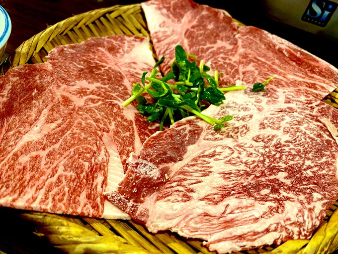 上州牛じゃ

煮て食べるのおぬぬめ
うまみ…ッ 