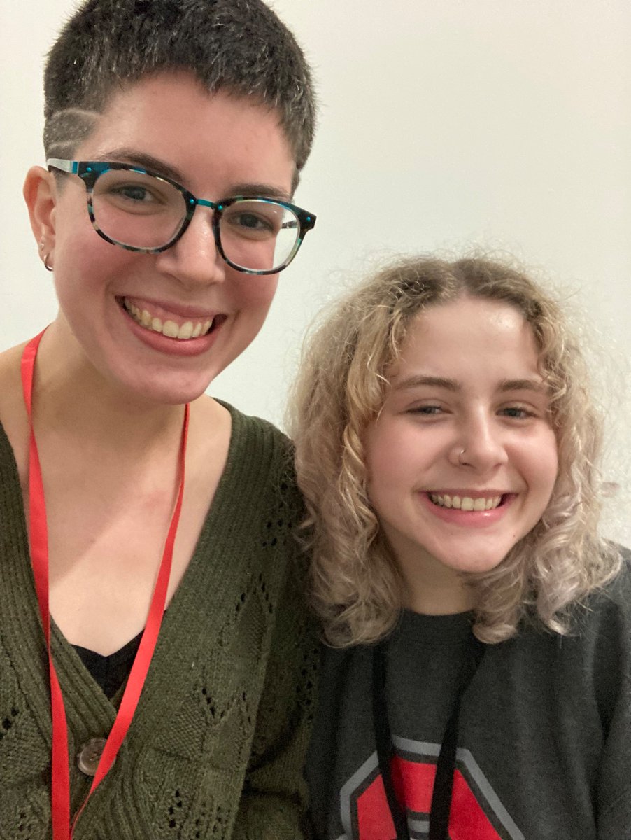 AWimbiscusBlack's tweet image. Also always great to connect the strings of orchestra education across Ohio! Annie is a fellow @LKWDProject alumni who is currently a music ed major. Had to take a selfie to send @hankinthecivic because it’s a small 🌎.