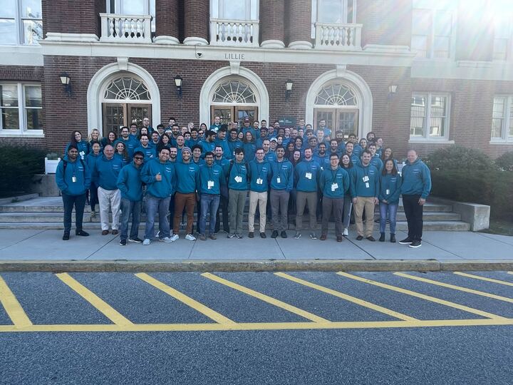 UMDNeurosurgery's tweet image. Amazing week at the RUNN course for PGY4s Nicole Wenger and @RiccardoSerra20. Great science and fantastic Residents from across the country.