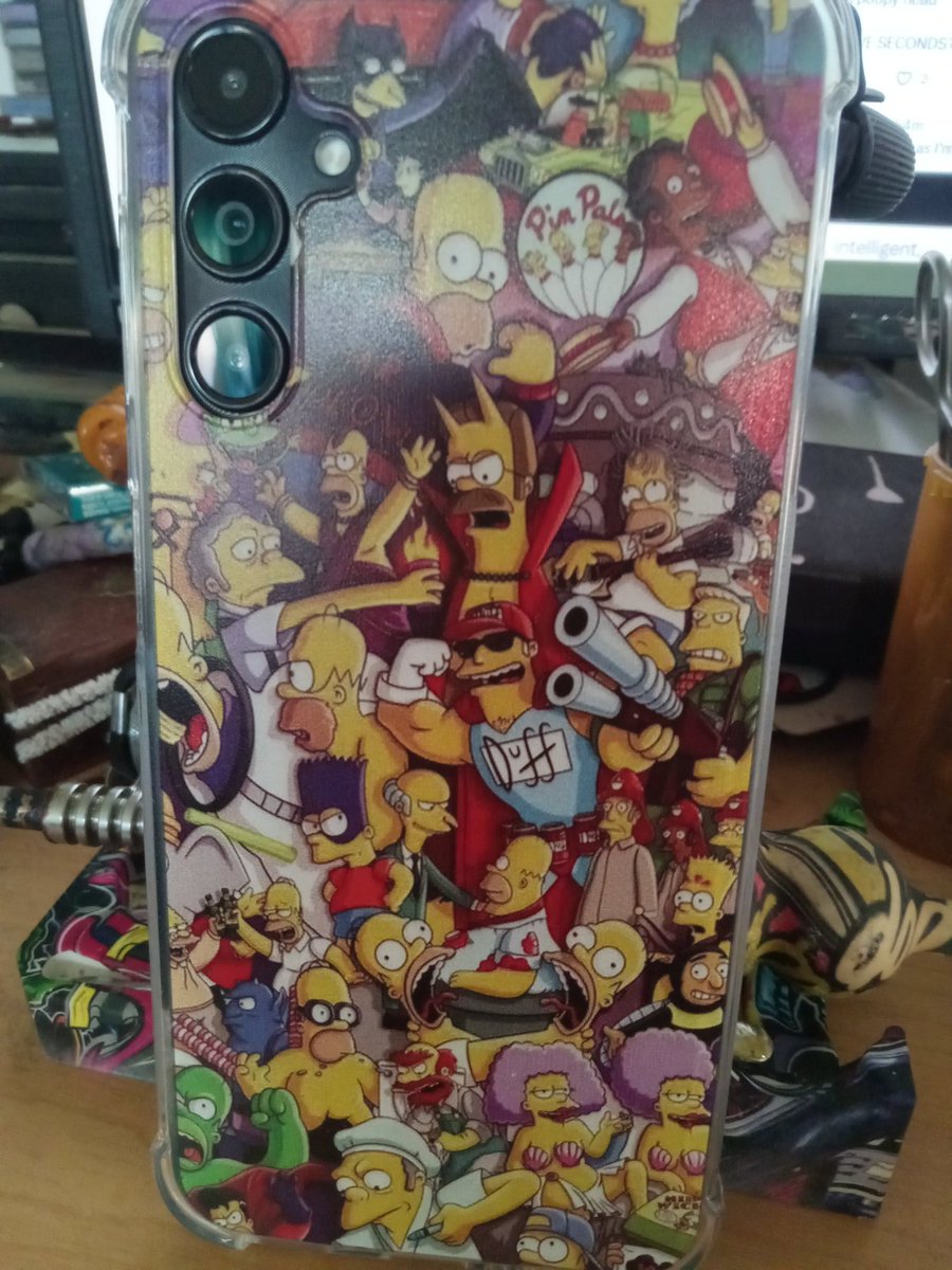 TeresaS13126658's tweet image. My new phone cover