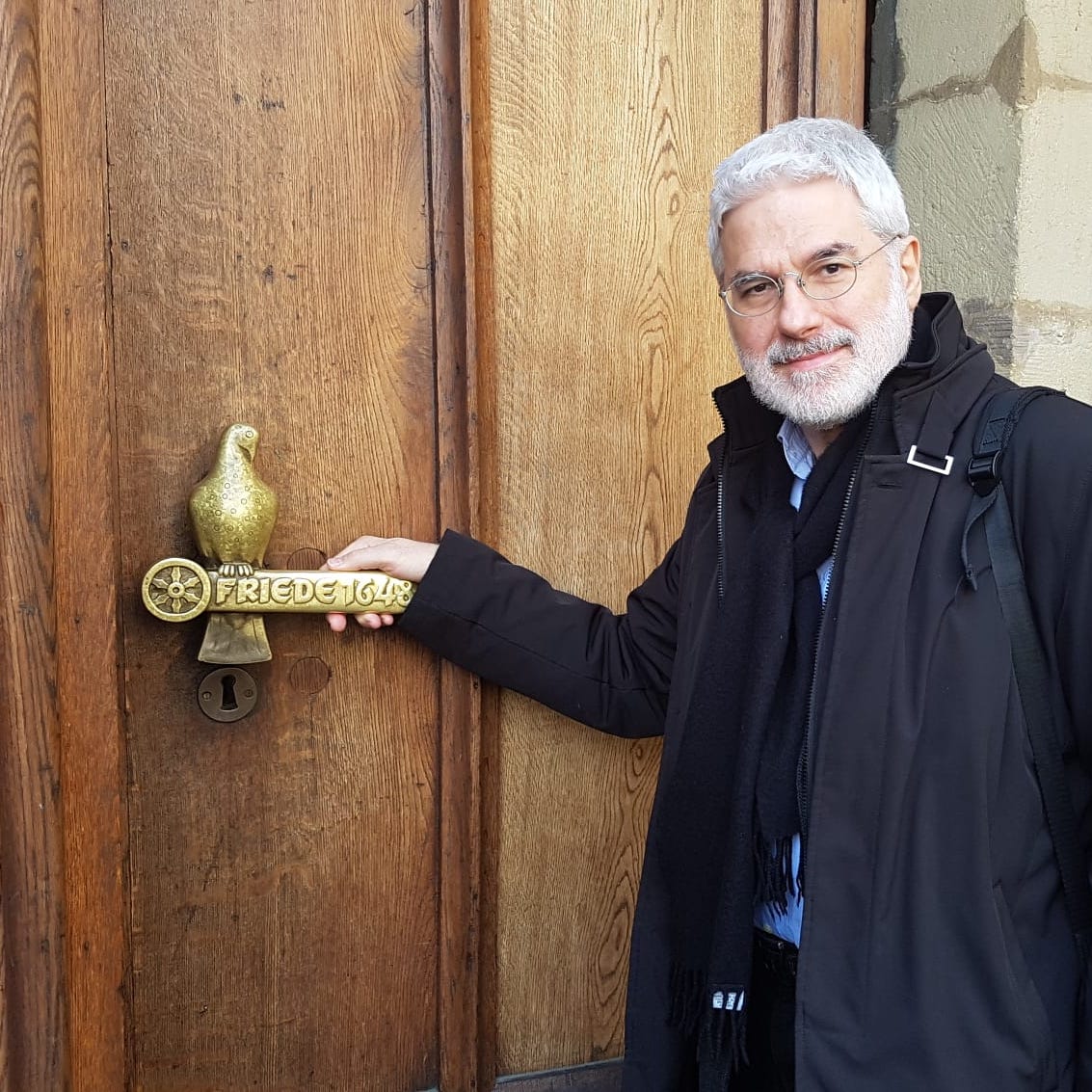 FlavioColusso's tweet photo. DONA NOBIS PACEM - Unimusik Konzert
375° Jahrestag des "Pace Westfalica"
Son, 29 Okt 2023, 17 Uhr, Aula im Schloss
Osnabrück Universität
Solisten, Chor und Collegium Musicum der Universität
Flavio Colusso, Leitung https://t.co/QPSJJcBDjI https://t.co/M4K8oa5SZy