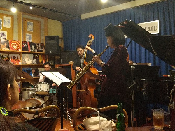yappy1023's tweet photo. 【 Lazy Day Live＆Sessyon 】
↓↓本文と写真はこちら
https://t.co/q2xygFrzfJ

#OFFICEYAPPY #YAPPY #埼玉県本庄市 #埼玉県 #本庄市 #本庄 #児玉郡 #埼玉北部  #JAZZ #ジャズ #ライブ #ジャズライブ #高崎 #Knote #LazyDay #セッション #山岡家 https://t.co/ASLojKd96X