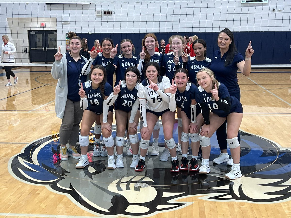 AdamsLadyLions's tweet image. Congratulations to our 8th grade Lady Lion volleyball team on winning district champs today!🏐🏆
#backtoback #beastmode
