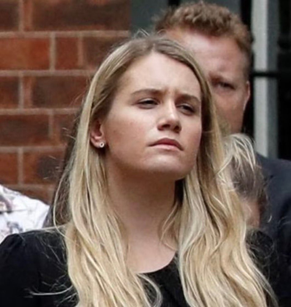 MichaelLamberta's tweet image. Since foreign newspapers cannot be bound by U.K. super injunctions hasn’t any of them yet printed the full story?