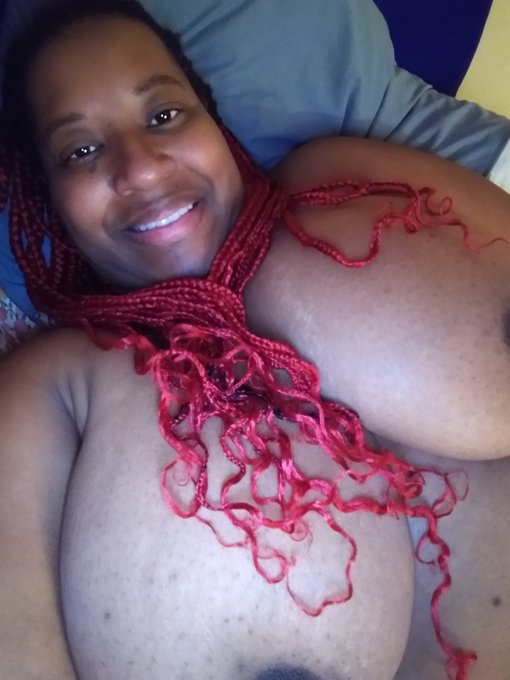 Working hard. Happy to be back. New post: https://t.co/TbMOthgu7O https://t.co/W57Qi4wGVY