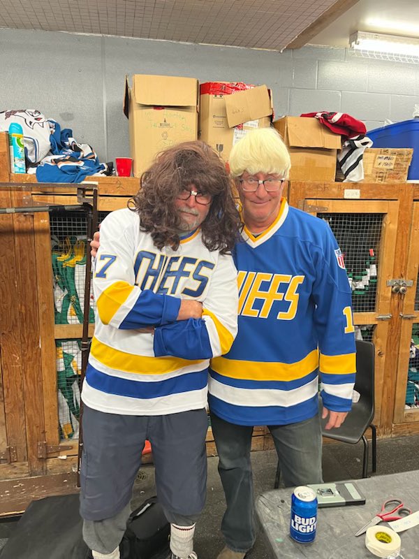 New door staff letting everyone in 

#letsroll