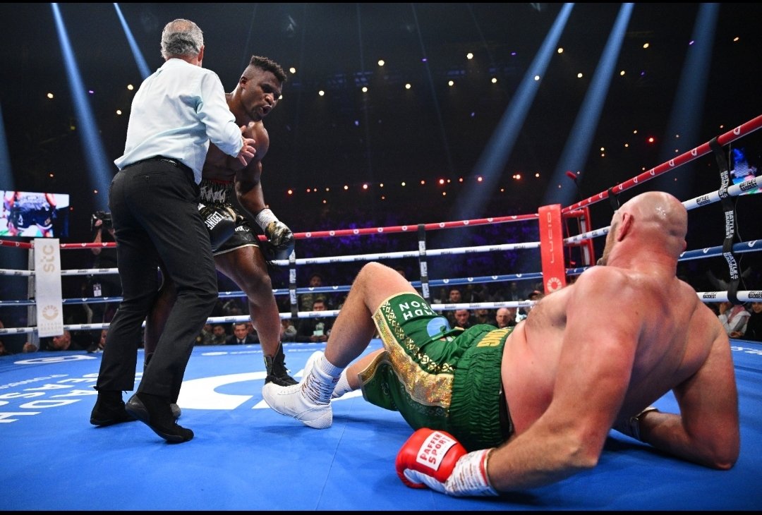 Kerrysaunders1's tweet photo. He impressed me in the ring but his humble interview afterwards was even more impressive.  #furyvsngannou https://t.co/elFfwNF1Zh