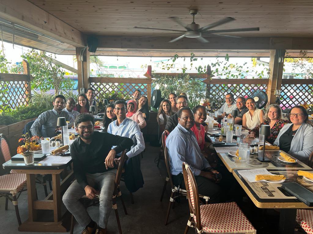 UTRGV_Knapp_IM's tweet photo. UTRGV Internal Medicine Residents and attendings having dinner with Dr. Cobos(chair of Internal Medicine). 
#IMProud #TXACP #UTRGV @UTRGVSOM https://t.co/xktRAEXMWV
