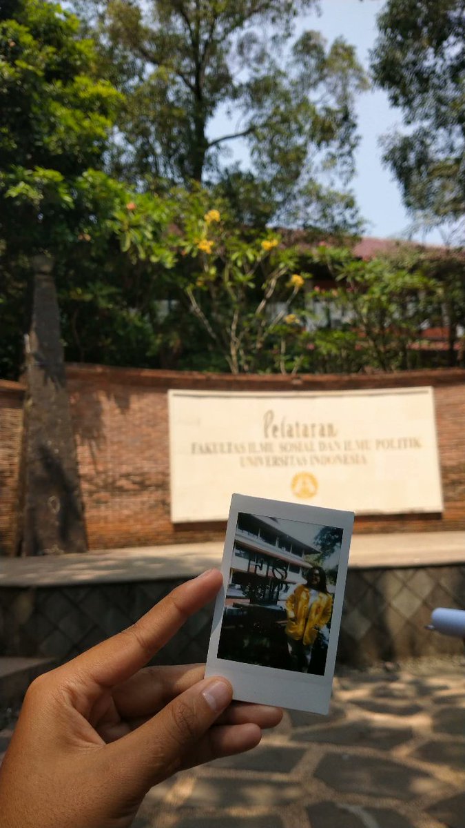 ayiihere's tweet image. manifesting 
#fisip #fisipgo2023 #universitasindonesia