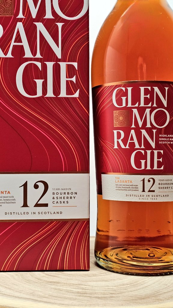 #SaturdayNightSip with a cracking drop. <a href="/TheGlenmorangie/">Glenmorangie</a> Lasanta