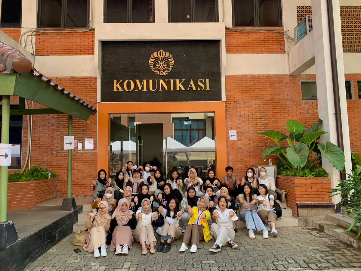 ayiihere's tweet image. thank u all, wait for each other at FISIP UI later ‼️
#fisipui #fisipgo2023