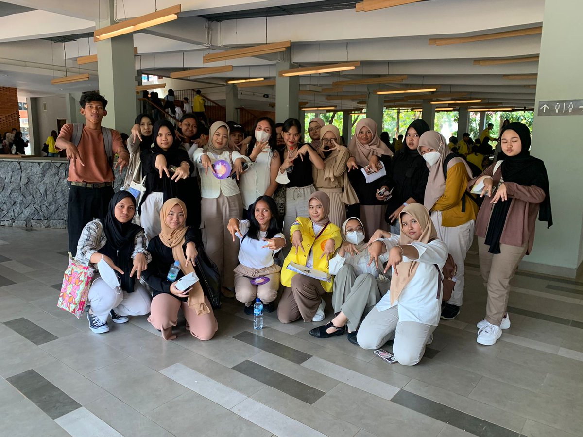 ayiihere's tweet image. thank u all, wait for each other at FISIP UI later ‼️
#fisipui #fisipgo2023