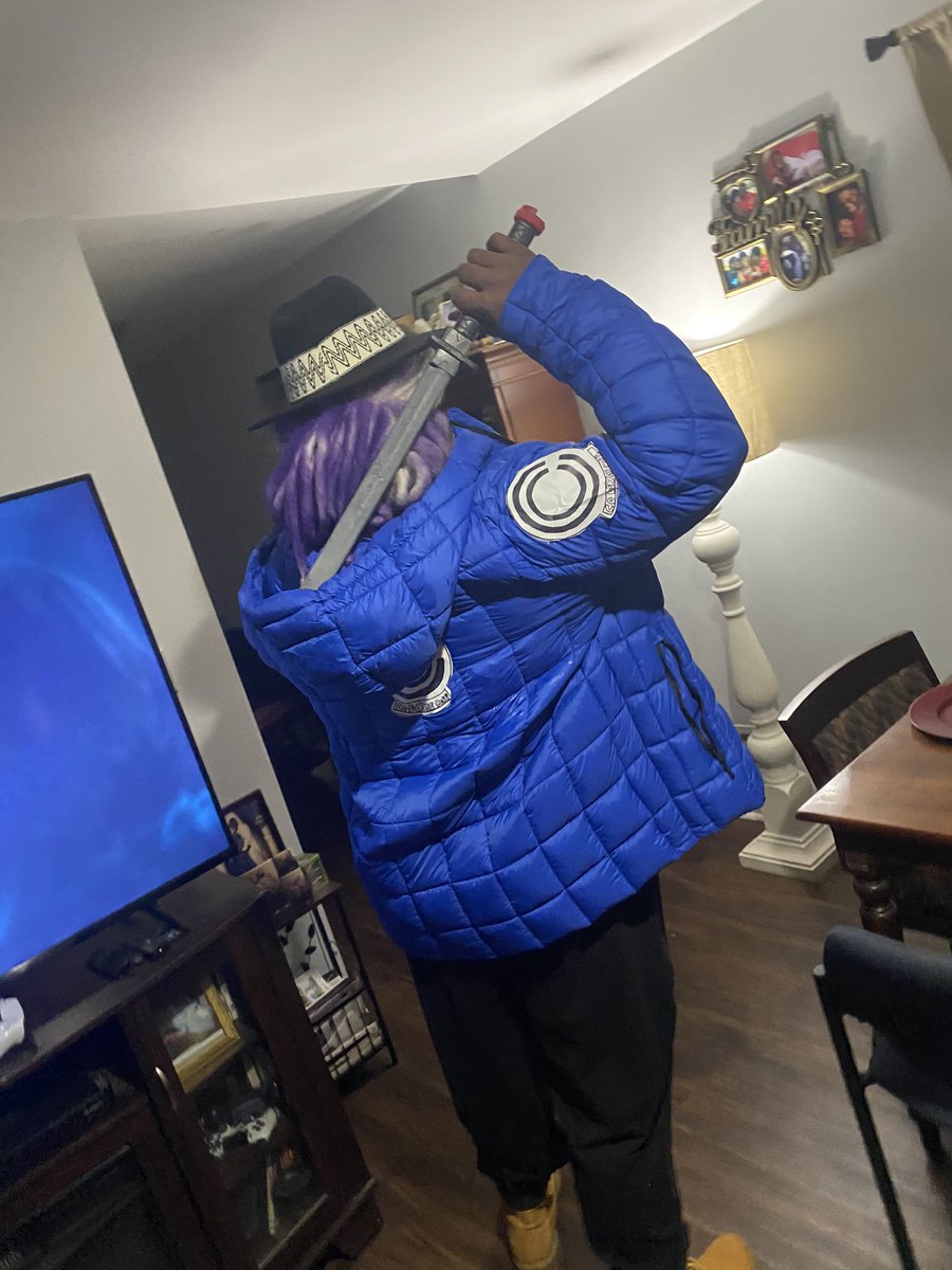 OchoReacts's tweet photo. Only Purple Reign in my cup https://t.co/EvbjJcScd0