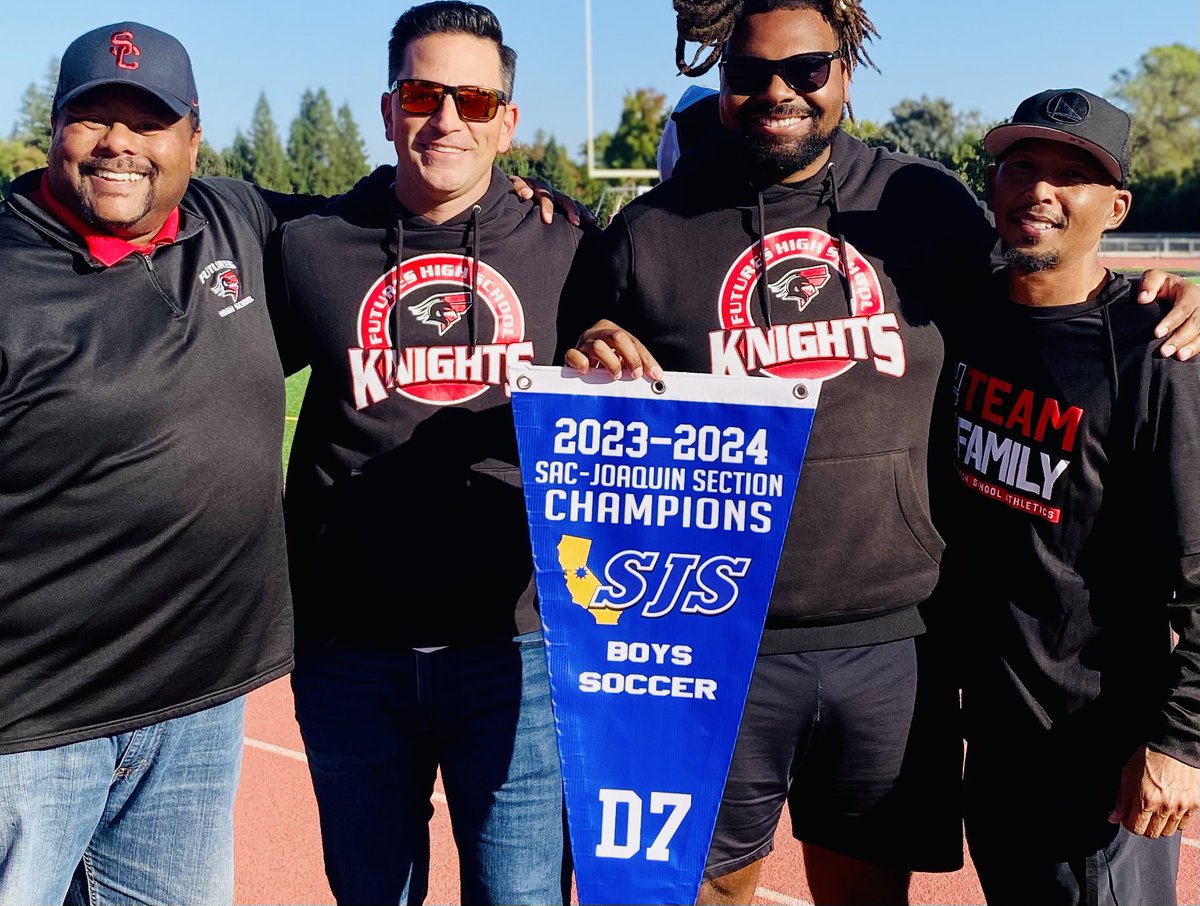 gcc_jsample's tweet image. Day 60- Went to cheer on Futures High School Boys Soccer Team. Congratulations to the CIFSJS D7 Boys Soccer Section Champions! Proud of these young men, they played hard today. This is the first time a GCC school will get to hoist the Pennant!!! #gcclevelup #proudgccsupt