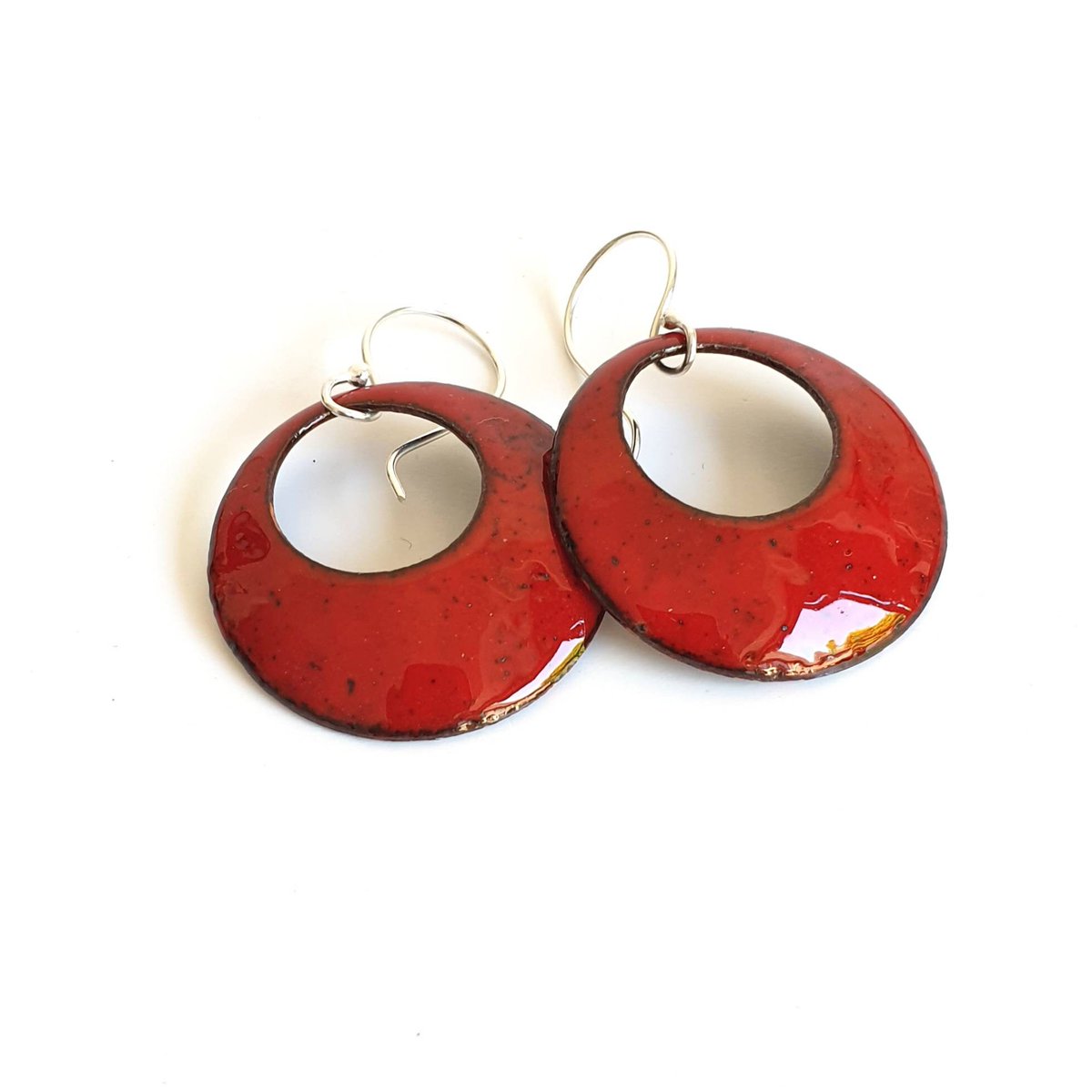 Enamel Hoop Earrings - Circle Statement Drop Earring - Red Jewellery - Enamel Jewelry tuppu.net/606bbef4 #UKCraftersHour #Etsy #ShopIndie #MHHSBD #MaisyPlum #GeometricEarrings