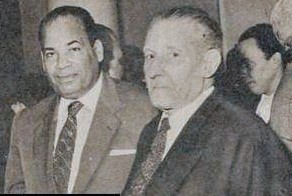 الاثنين الرواد دول هما  اللى كتبوا وانتجوا  معظم مسرحيات  المسرح الكوميدى المصرى على مدار عقود من الزمن   وحملوا على أكتافهم  مسئولية ومخاطرة 
صناعة  الكوميديا فى مصر 
ابو السعود الابيارى و بديع خيرى ....