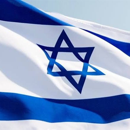 🚨ANTI-ISRAEL: Shein corta patrocínio para influenciadores israelenses, bloqueia a venda de bandeiras de Israel no site e suspende entregas gratuitas no país.

Ao mesmo, tempo a loja reduziu o preço de bandeiras da Palestina.

Campanha de boicote já começou em todo o mundo.