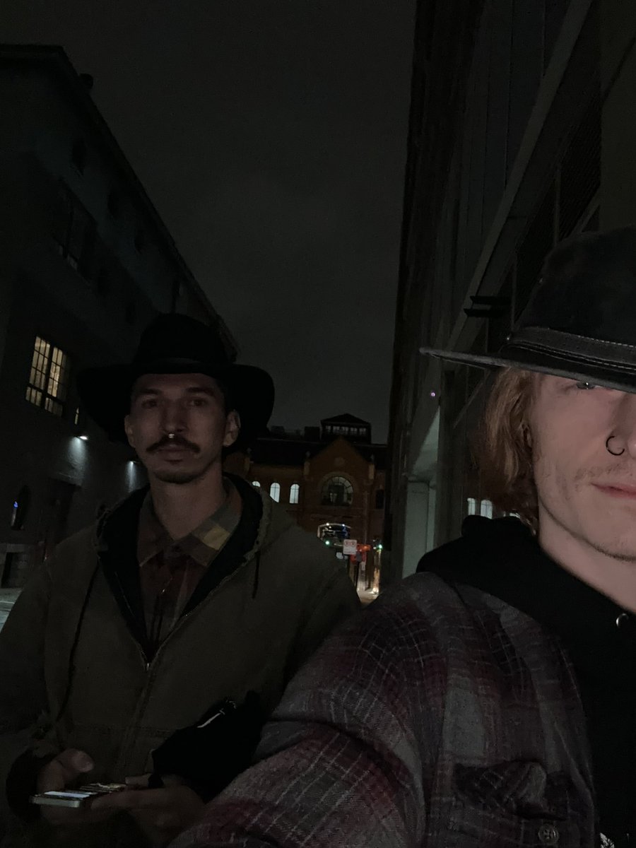 windsweptginger tweet media