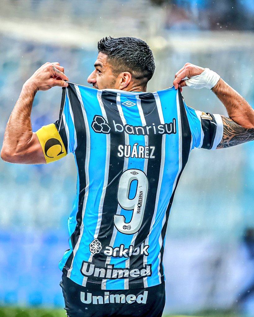 🇺🇾9️⃣ LUIS SUÁREZ alcanzó los 550 GOLES, gracias por ser uruguayo.

LEYENDA DEL FÚTBOL MUNDIAL 🔝