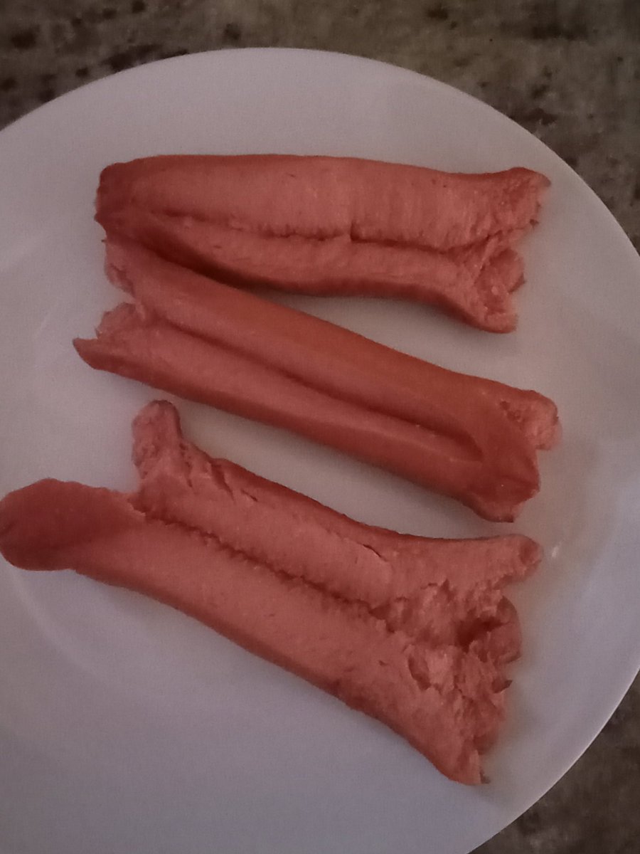 Not_richardboi's tweet photo. I just try to make microwave hot dogs. https://t.co/VoKLkw0w1b