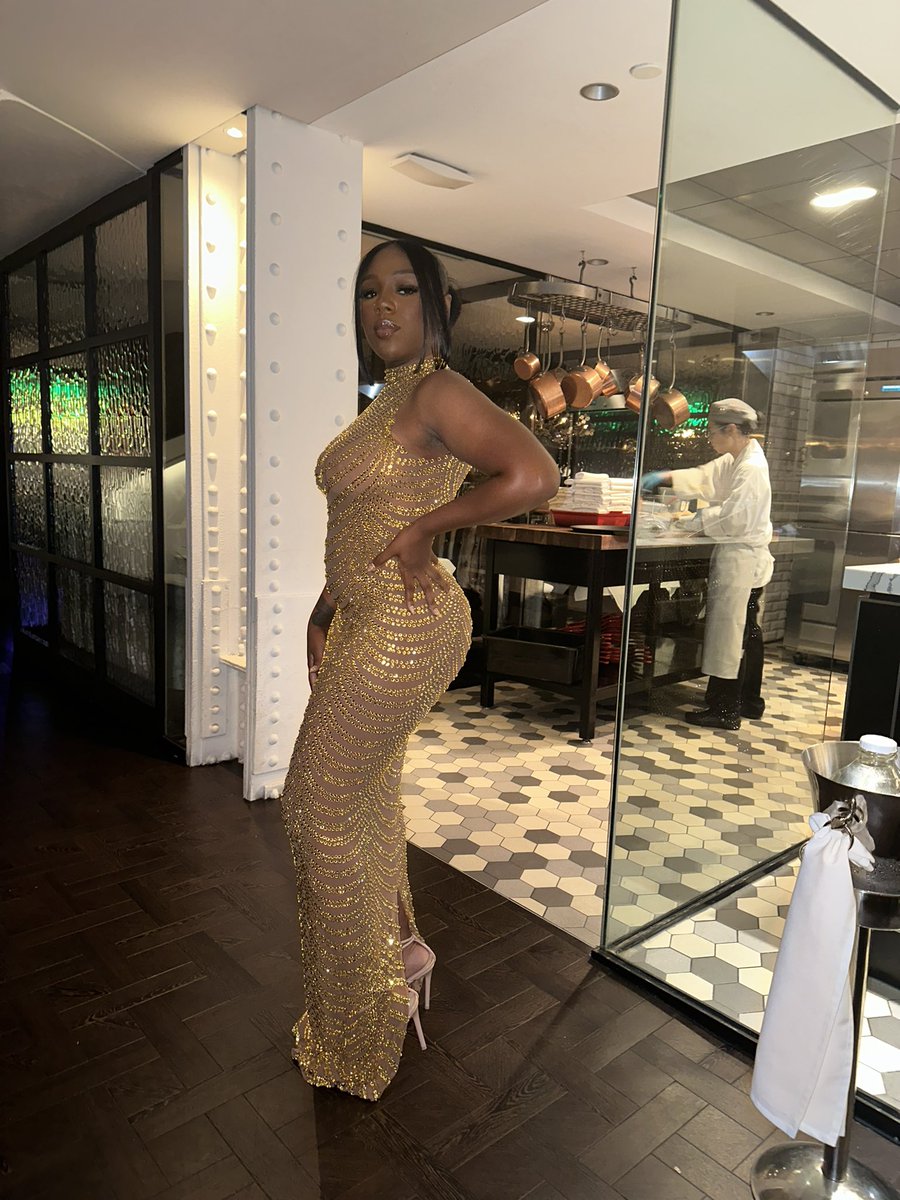 PrettyD__'s tweet image. I bet you wish it was 2 of me 🤷🏾‍♀️✨