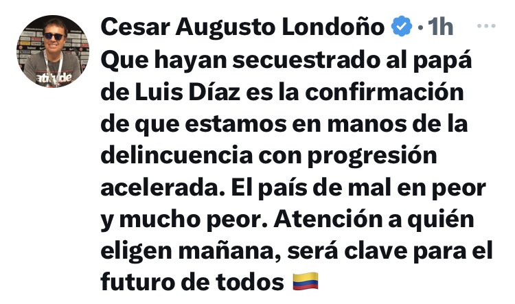 Marianiniecheve's tweet photo. Veo a los uribistas haciendo política con hechos tan graves como el secuestro de los papás de Luis Díaz. !!Al menos disimulen pidiendo una oración para que pronto regresen a casa sanos y salmos!!

¿Esa gente dónde tiene el corazón o los sentimientos, o lo que sea que les haga sentir un poquito de empatía por el país y por el pueblo.