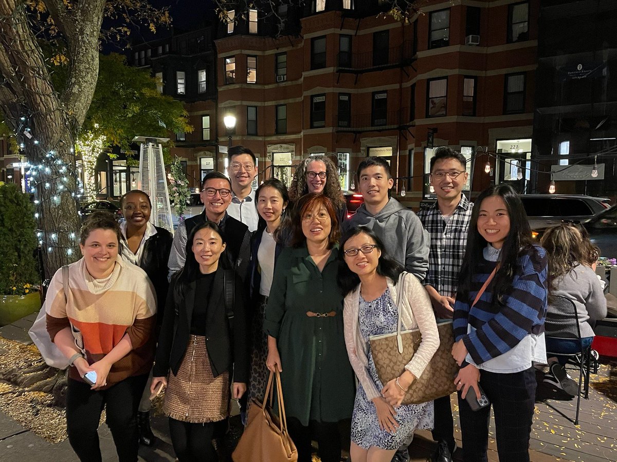 The awesome #ascoqlty23 is concluded with a fun dinner with my favourite @ACS_Research team. Thanks for all your help, support and mentoring. @DrRobinYabroff @HanXuesong @XinHuHEcon @jingxuan_zhao @XuJi2022 @Jess_S_Research  @Kwon93Kwon (sorry, I really wanted to @ you all)
