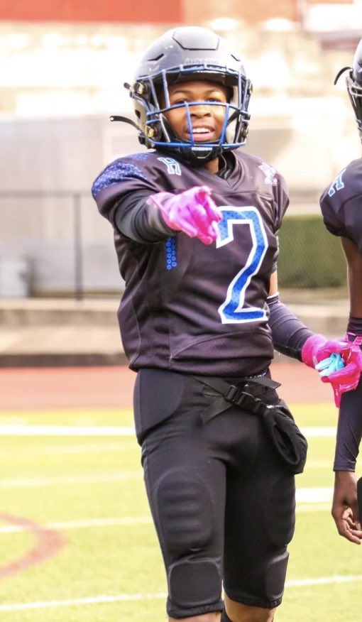 ZayBradshaw's tweet photo. On my way To the Ship 🏆🏈
Y’all wish me luck 🍀 #Tomorrow #JustAwakeUp #LastGameOfTheSzN
#Check2 #LastRide
Homewood 💙🖤🐶 BullDawgs https://t.co/W1pBVXLmi5