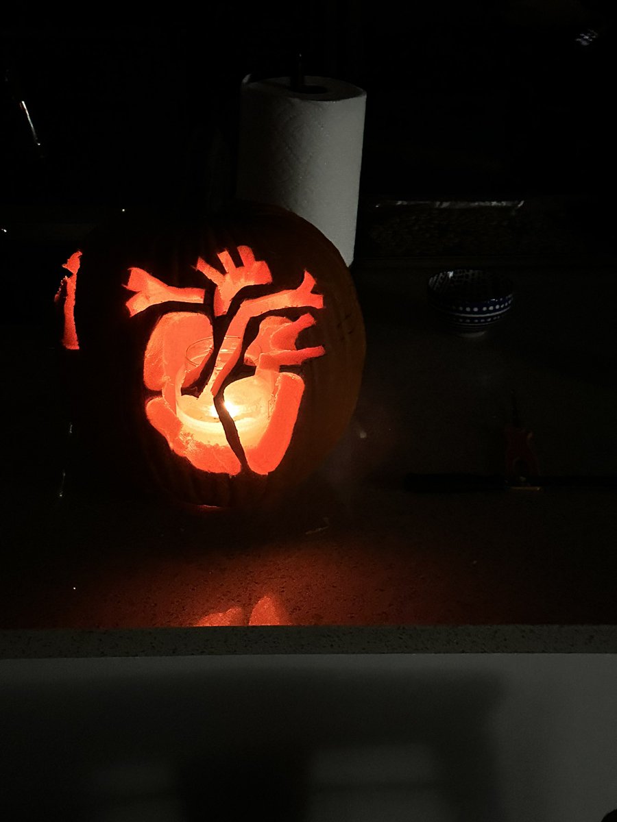Introducing pump-king! Cardiologist in me got too excited! 
#Halloween2023 #ACC